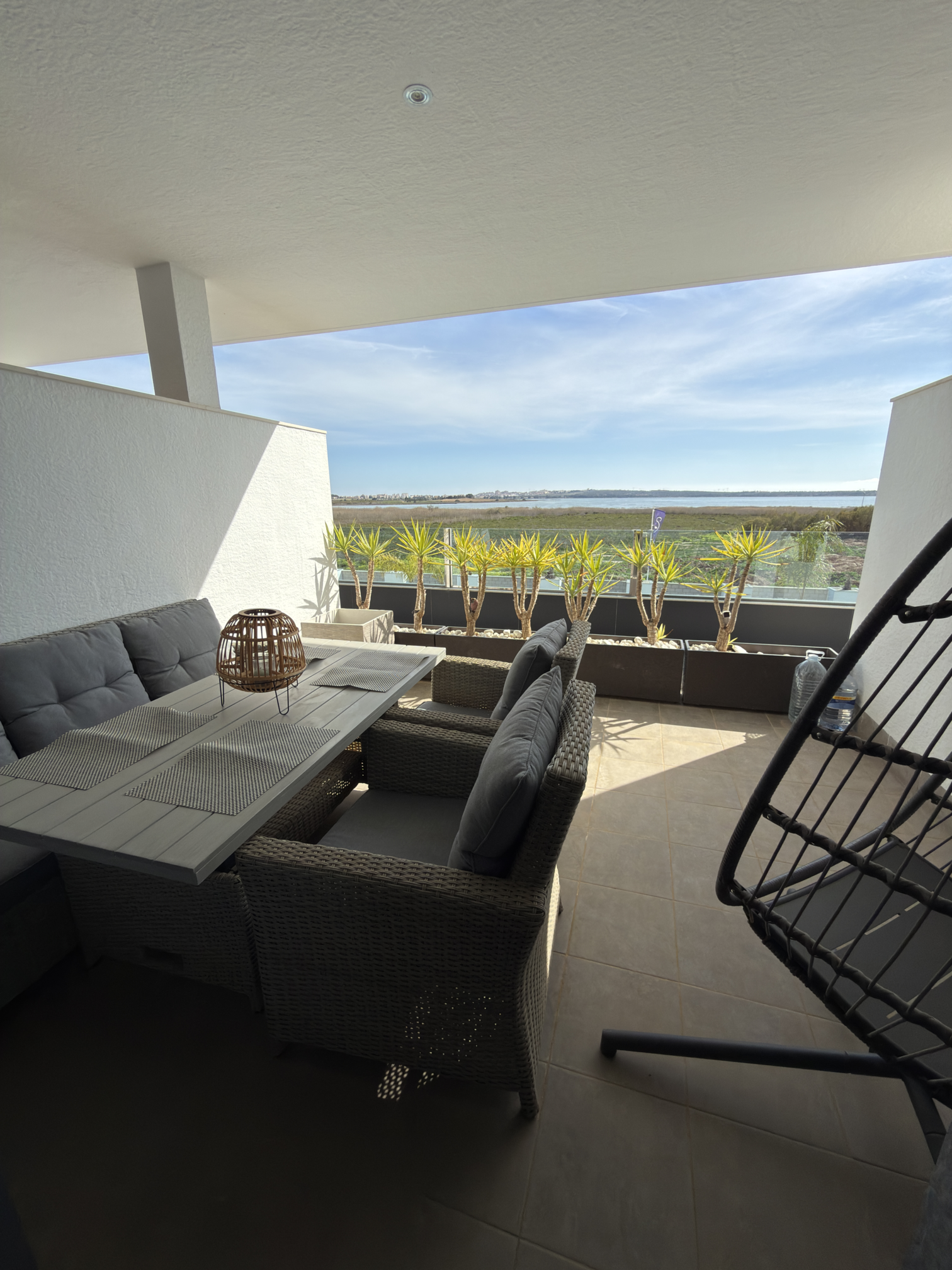Mooi Appartement met Prachtig uitzicht! — foto 1