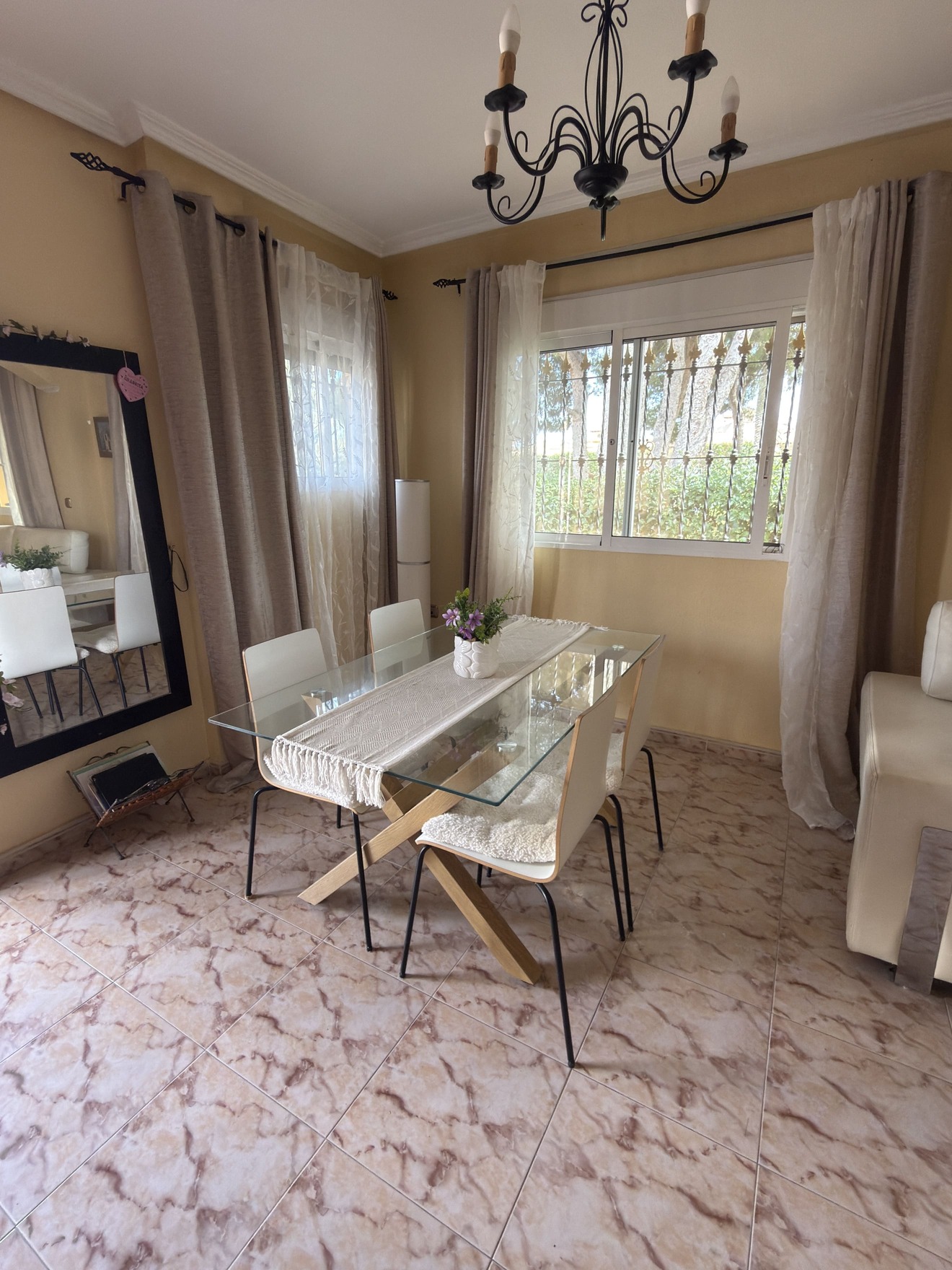 Wonen onder de Spaanse zon, stijl, comfort en toplocatie. — foto 8