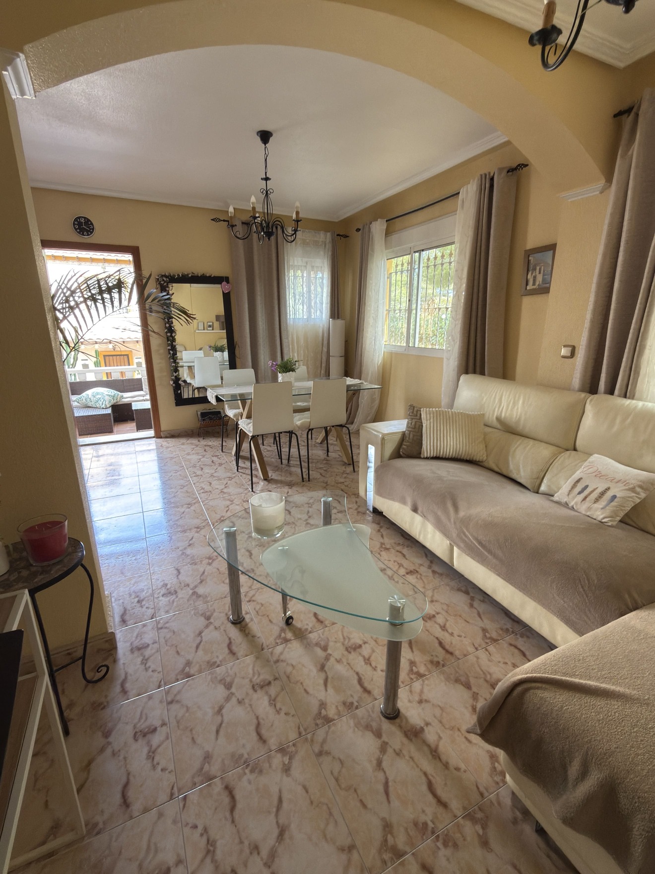 Wonen onder de Spaanse zon, stijl, comfort en toplocatie. — foto 9