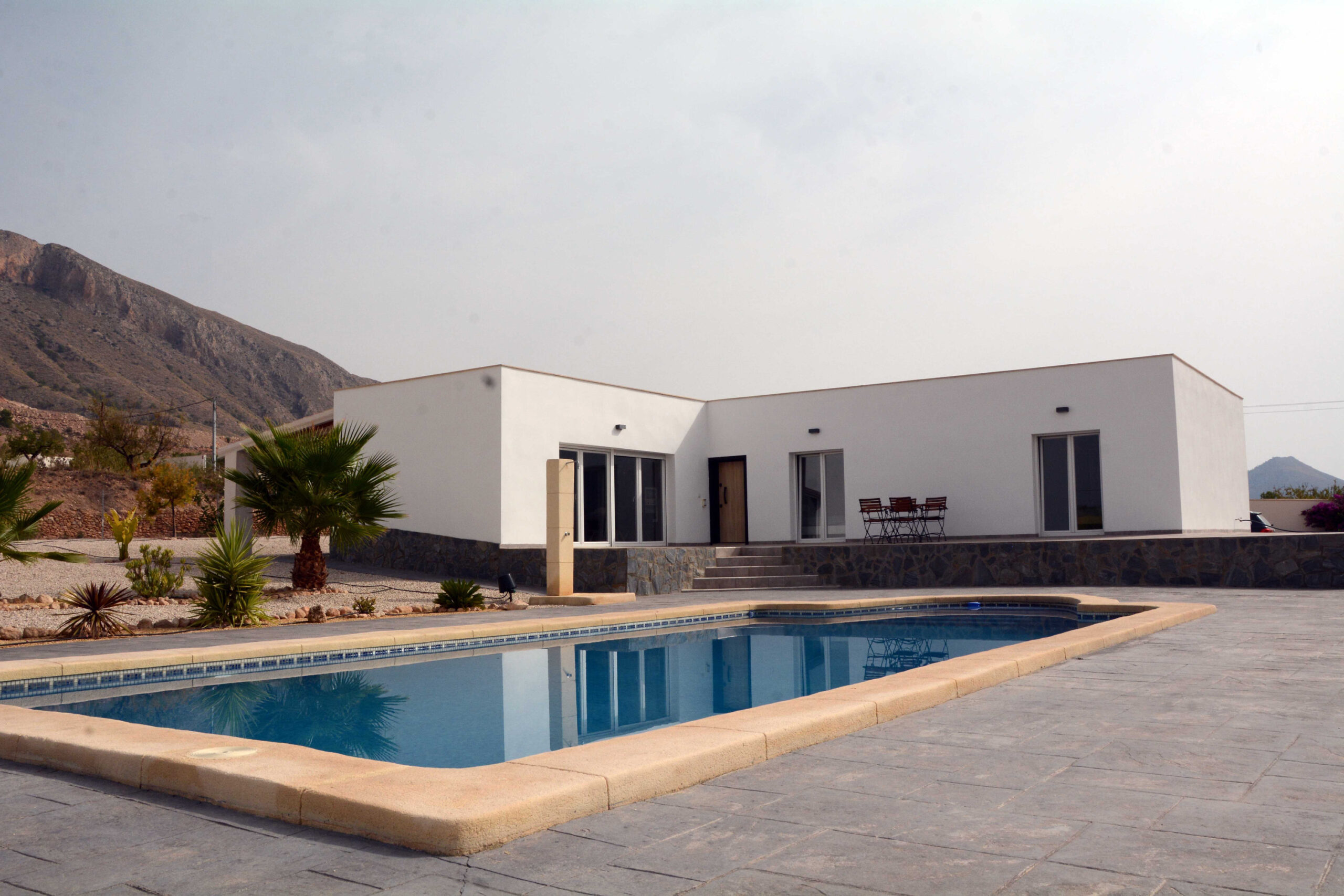 Prachtige Villa met groot stuk grond — foto 1