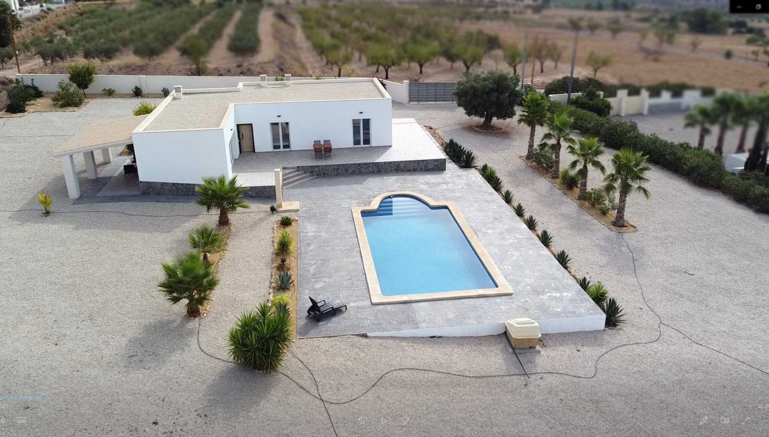 Prachtige Villa met groot stuk grond — foto 20