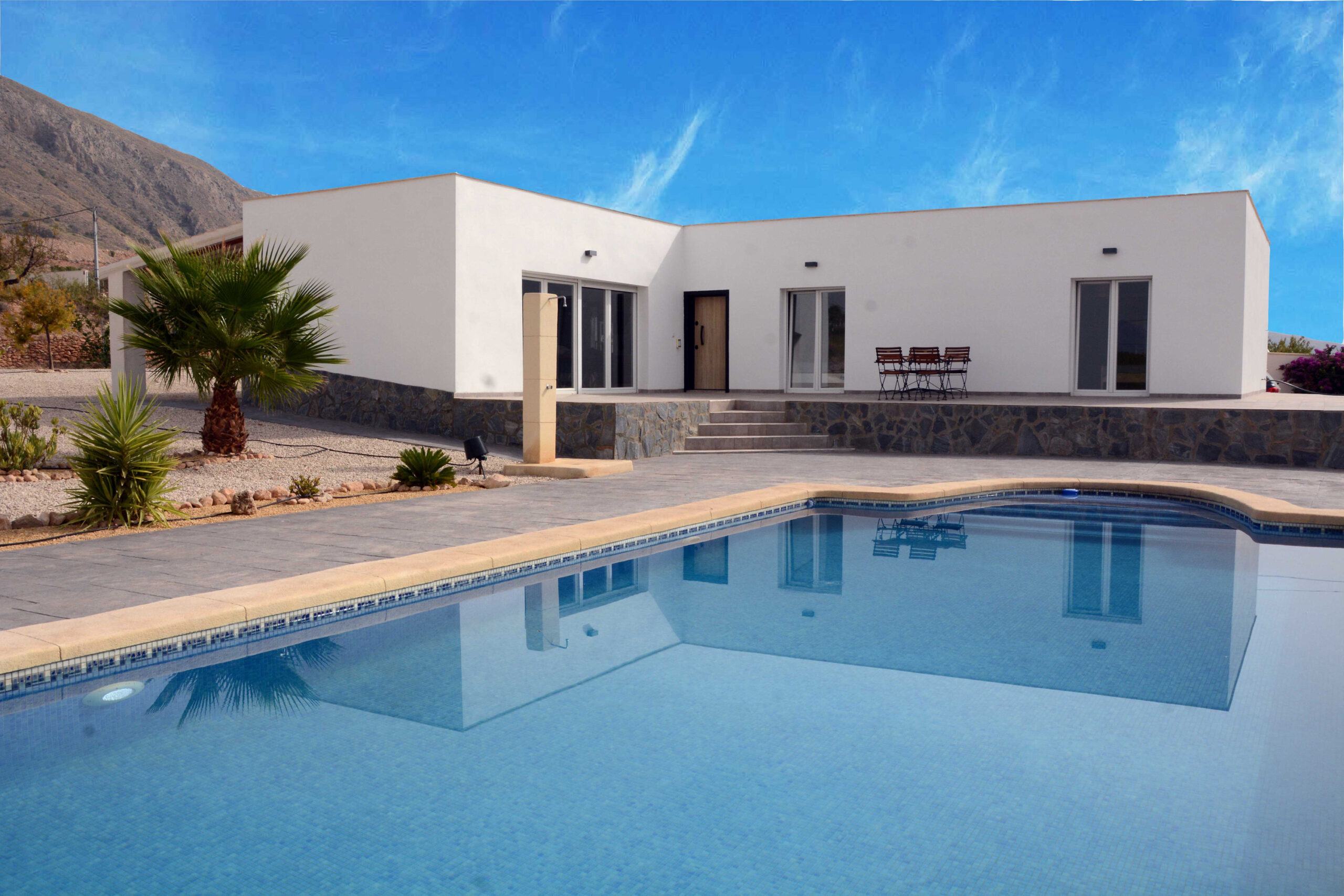 Prachtige Villa met groot stuk grond — foto 6